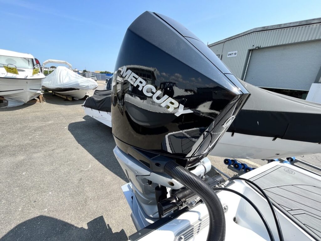 Mercury oatboard