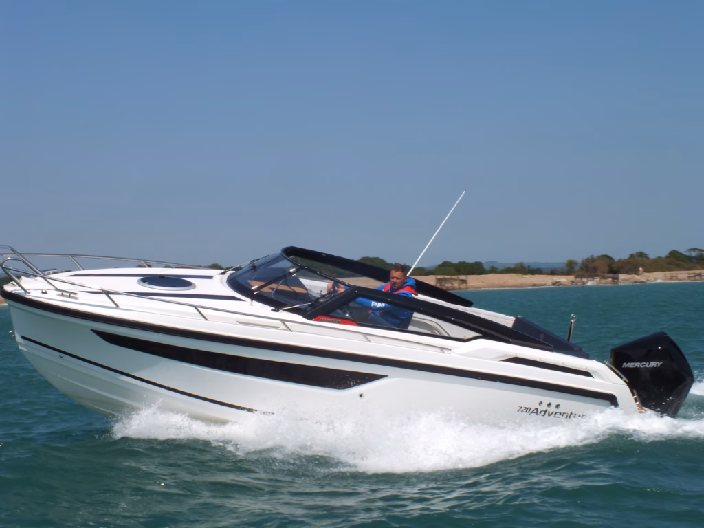 PARKER 720 ADVENTURE – STYLISH SPORTS CRUISER full