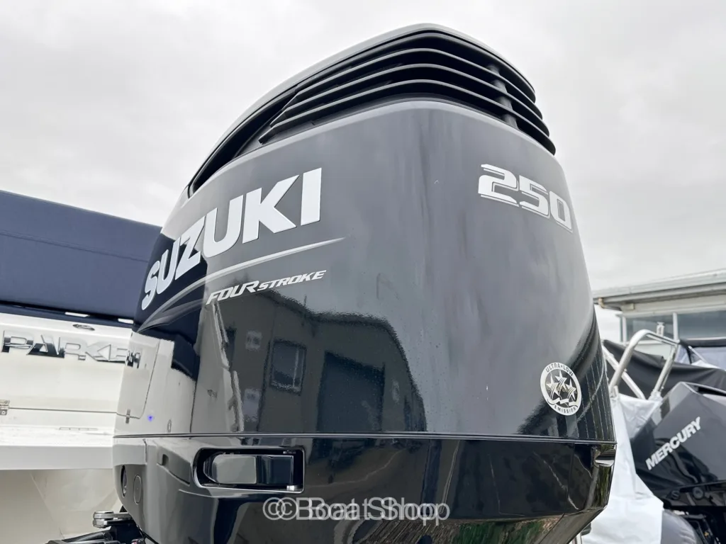 PARKER 780 ESCAPE – PREMIUM DAY CRUISER full