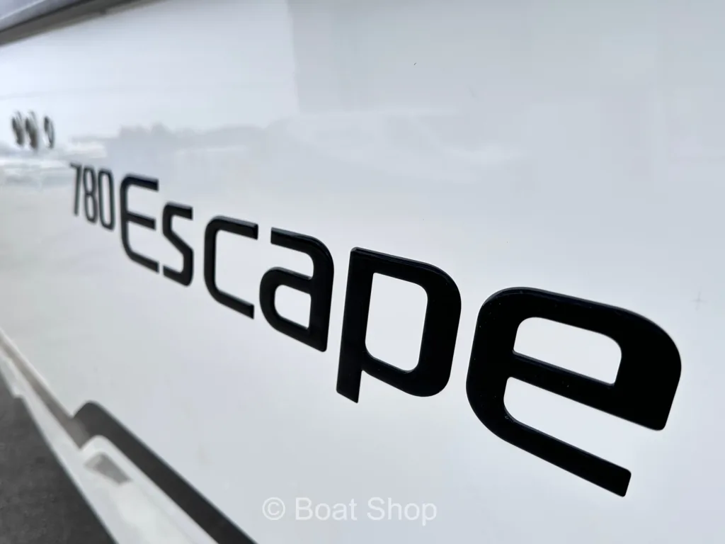 PARKER 780 ESCAPE – PREMIUM DAY CRUISER full