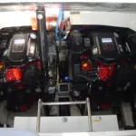 LARSON CABRIO 290 – MID CABIN SPORTS CRUISER full