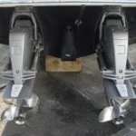 LARSON CABRIO 290 – MID CABIN SPORTS CRUISER full