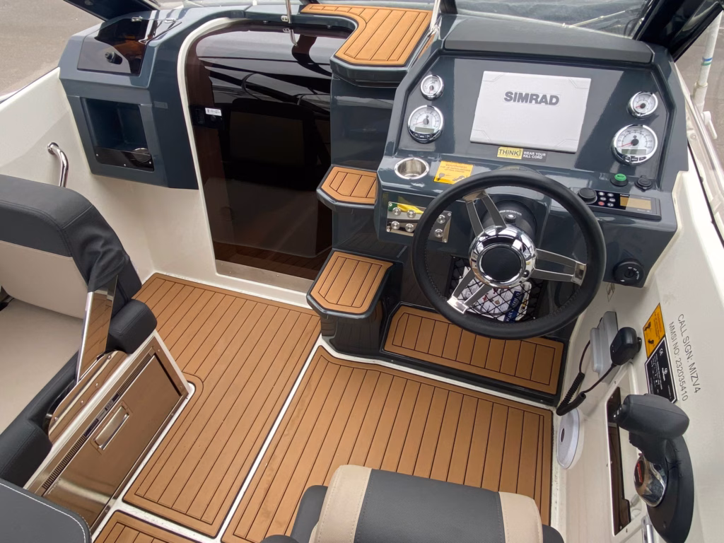 PARKER 630 DC – PREMIUM DAY CRUISER UK full