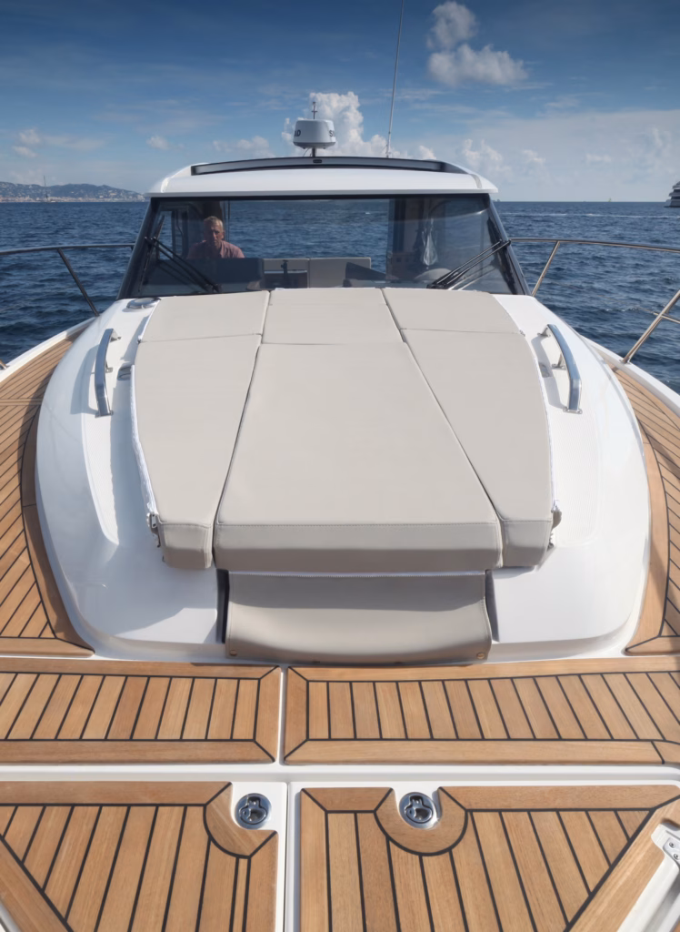 2027 PARKER MONACO 110 – LUXURY SPORTS CRUISER WITH TWIN MERCURY 300HP OUTBOARDS full