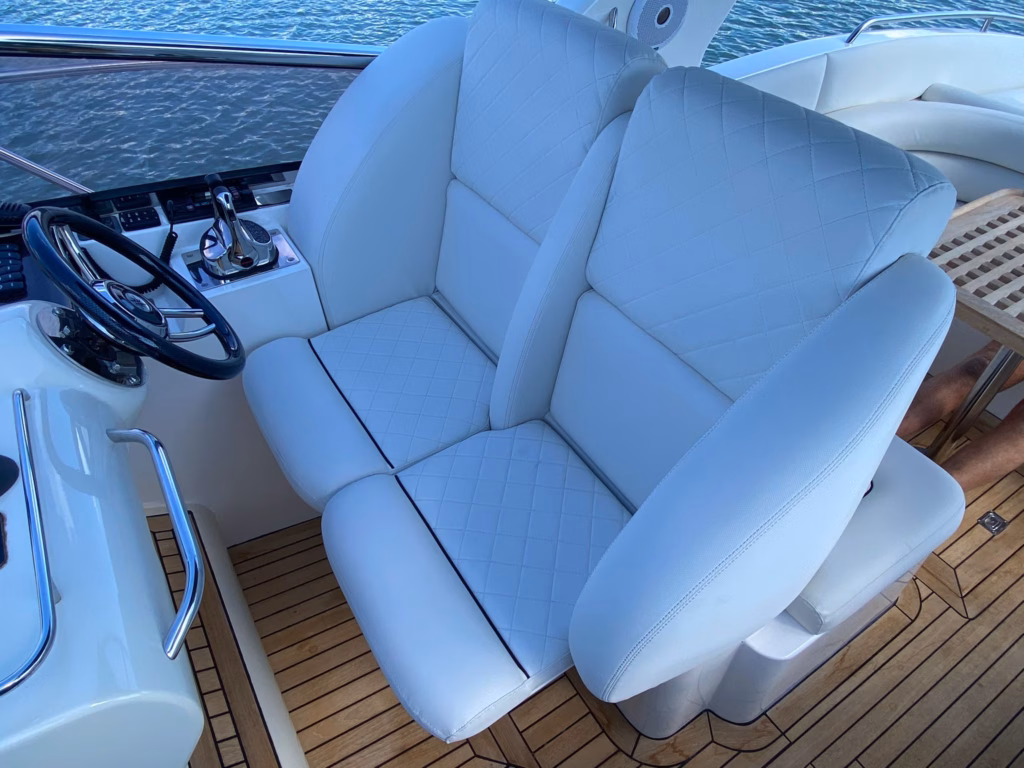 HUNTON RS43 – HIGH PERFORMANCE SPORTS CRUISER full