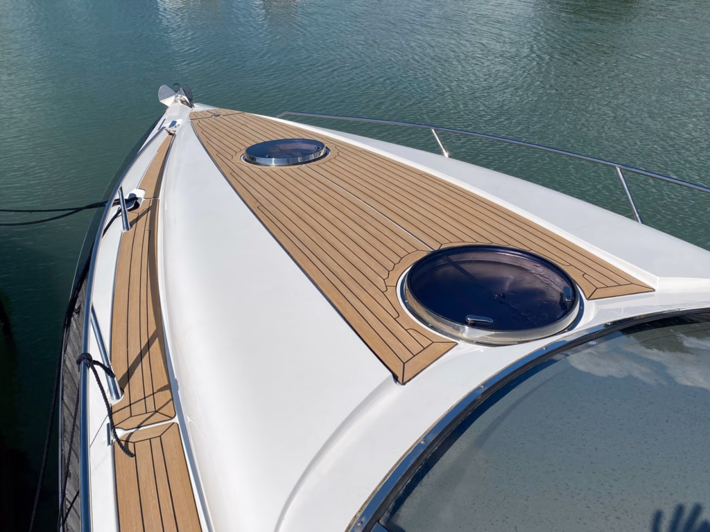 HUNTON RS43 – HIGH PERFORMANCE SPORTS CRUISER full