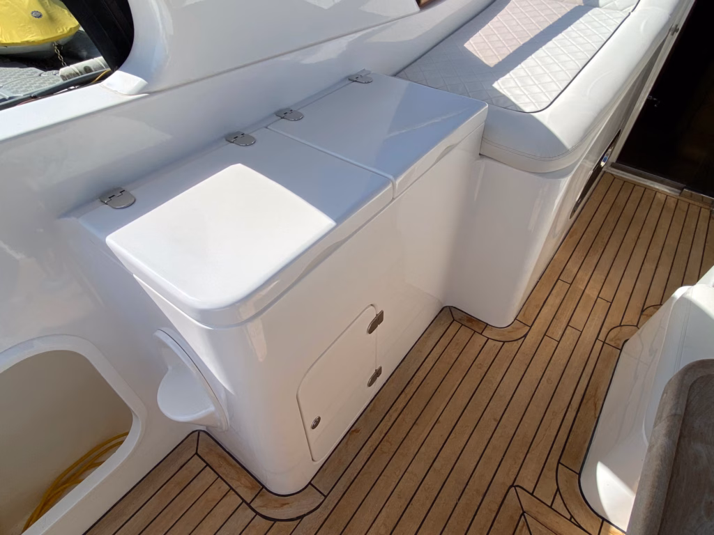 HUNTON RS43 – HIGH PERFORMANCE SPORTS CRUISER full