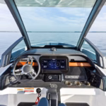 MONTEREY ELITE 25 – LUXURY MEETS POWER ON THE WATER full
