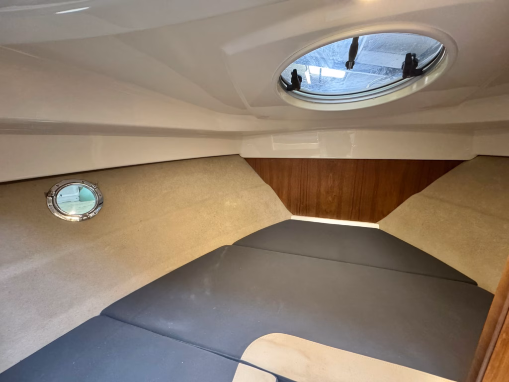 PARKER 660 WEEKEND – CABIN, FISHING & FAMILY LEISURE full
