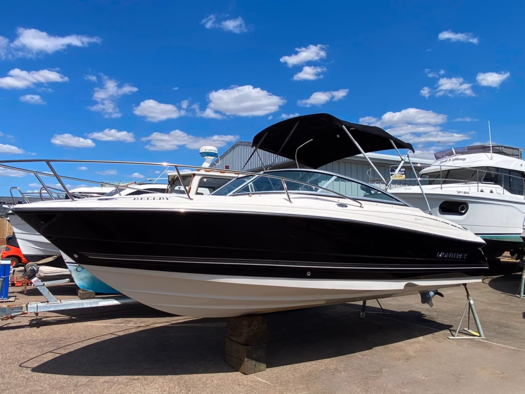 MONTEREY 214 FSC – CUDDY CABIN SPORTS BOAT full