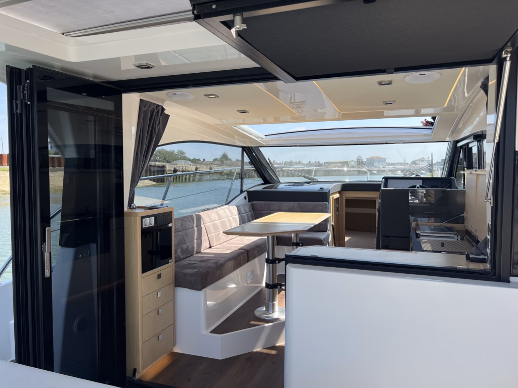 PARKER MONACO 110 – LUXURY, ADVENTURE & ENTERTAINING ON THE WATER full