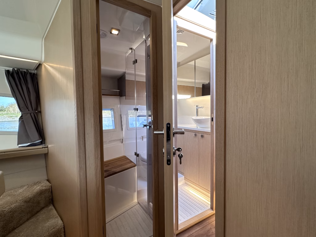 PARKER MONACO 110 – LUXURY, ADVENTURE & ENTERTAINING ON THE WATER full