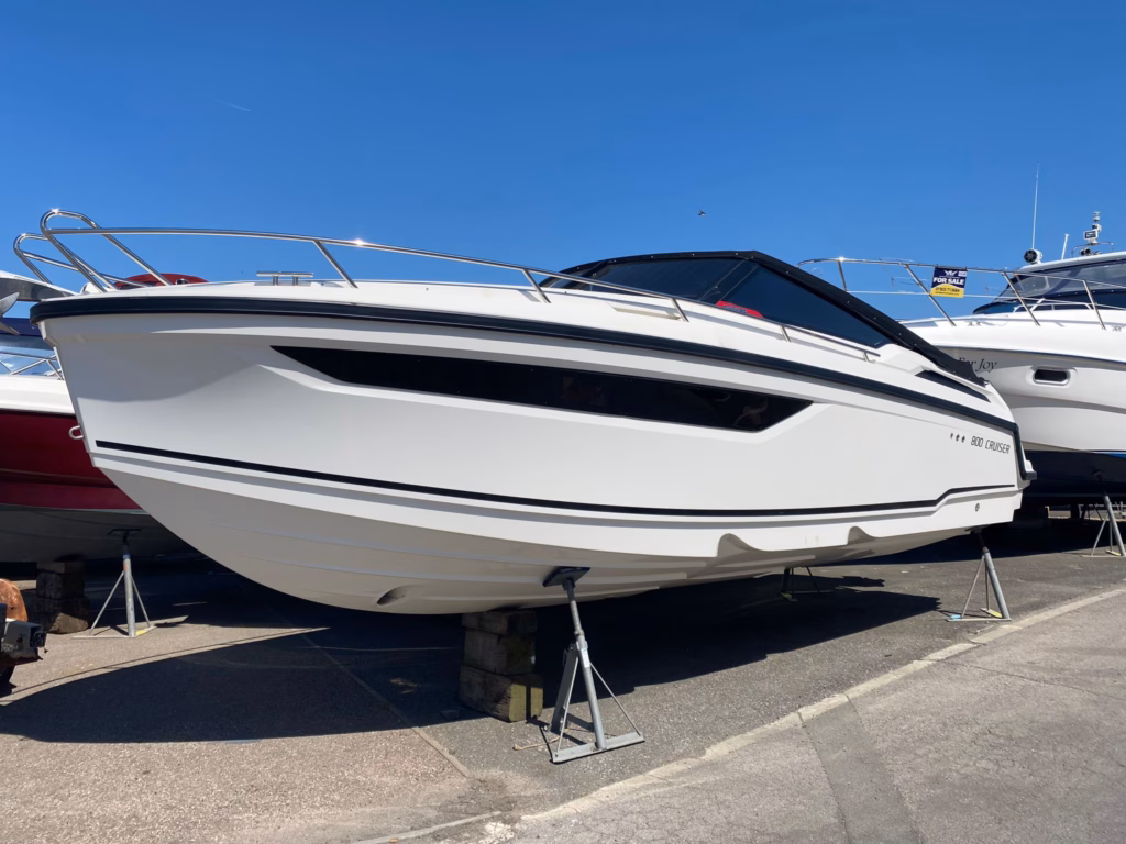 PARKER 800 CRUISER – IN STOCK NOW, NO LEAD TIME UK full